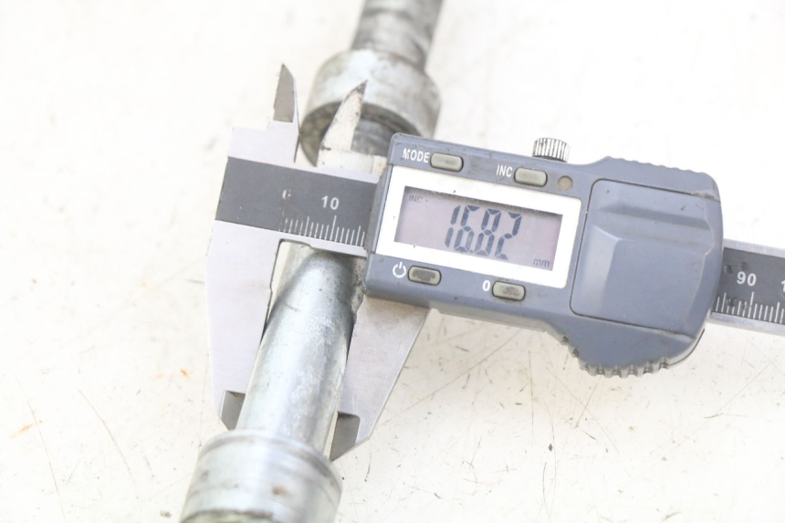 photo de ACHTERWIELAS YAMASAKI RAPTOR 50 (2013 - 2018) - Andere kijkhoek