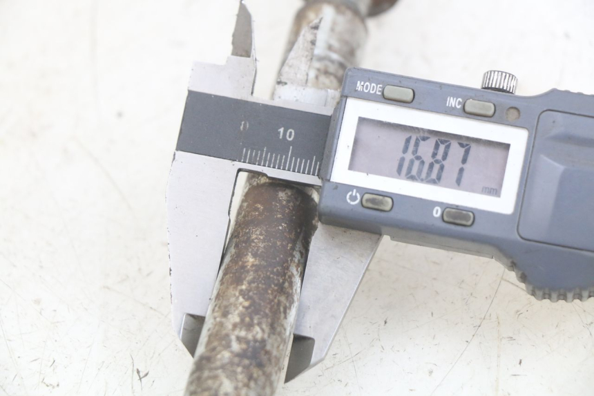 photo de ACHTERWIELAS YAMASAKI ROADSTER 50 (2013 - 2018) - Andere kijkhoek