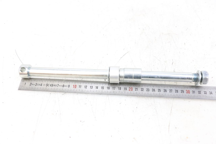 photo de ACHTERWIELAS ROYAL ENFIELD CONTINENTAL GT 650 (2019 - 2024) - Zoom op gebruiksstaat