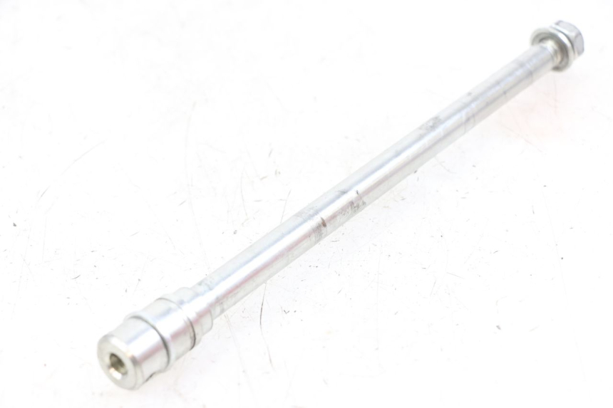 photo de ACHTERWIELAS ROYAL ENFIELD HYMALAYAN 410 (2016 - 2023) - Technische close-up