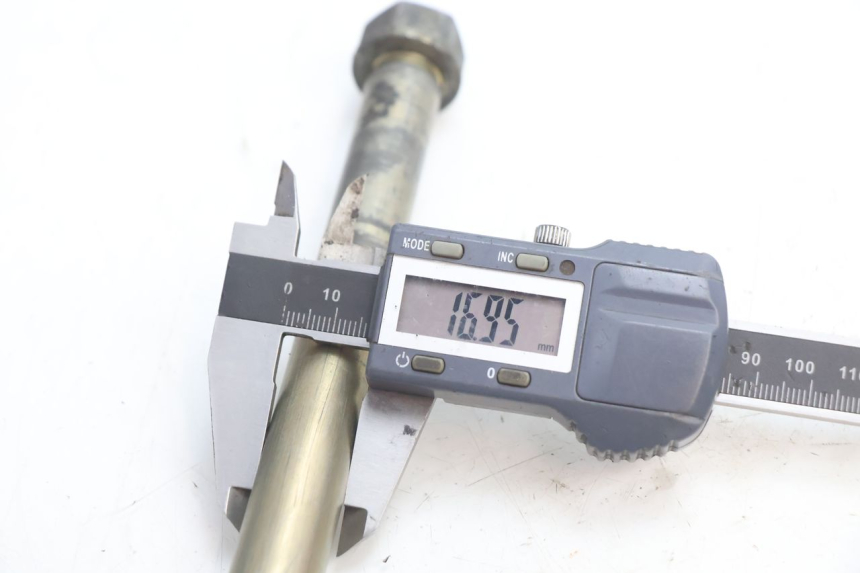 photo de ACHTERWIELAS DUCATI SS IE DS CARENEE 1000 (2002 - 2006) - Technische close-up