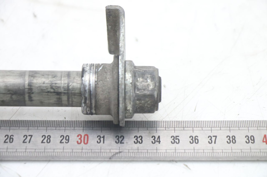 photo de ACHTERWIELAS SUZUKI GSF S BANDIT 600 (2000 - 2004) - Technische close-up