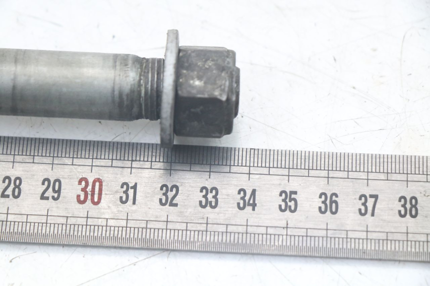 photo de ACHTERWIELAS SUZUKI SV N 650 (1999 - 2002) - Zoom op gebruiksstaat