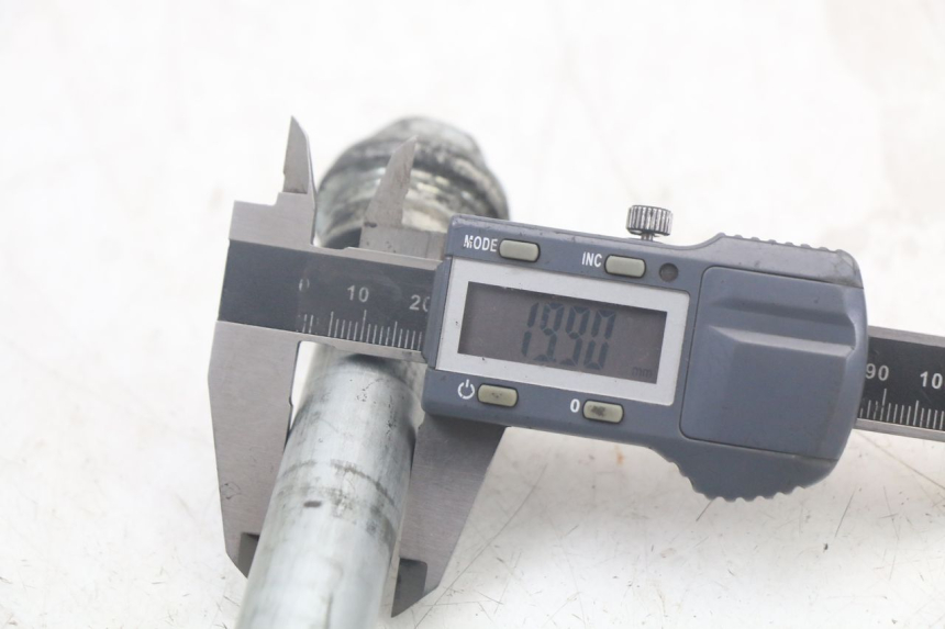 photo de ACHTERWIELAS KAWASAKI VERSYS ABS 650 (2015 - 2018) - Andere kijkhoek