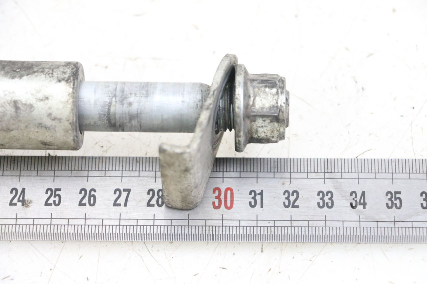 photo de ACHTERWIELAS SUZUKI VL INTRUDER 125 (2004 - 2007) - Detail van het onderdeel