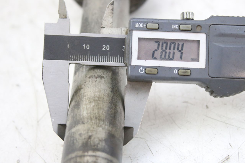 photo de ACHTERWIELAS YAMAHA YZF R1 1000 (2007 - 2008) - Zoom op gebruiksstaat