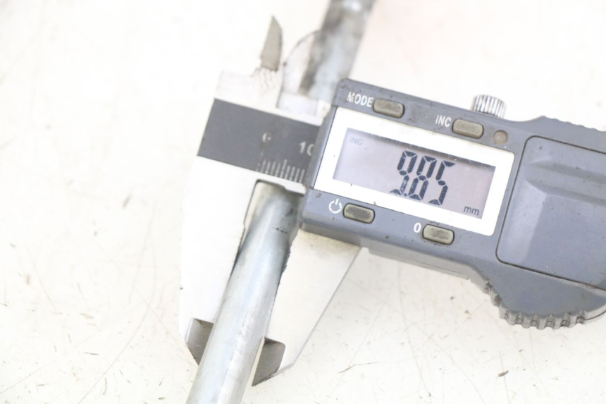 photo de VOORWIELAS MBK BOOSTER SPIRIT 50 (1999 - 2003) - Detail van het onderdeel