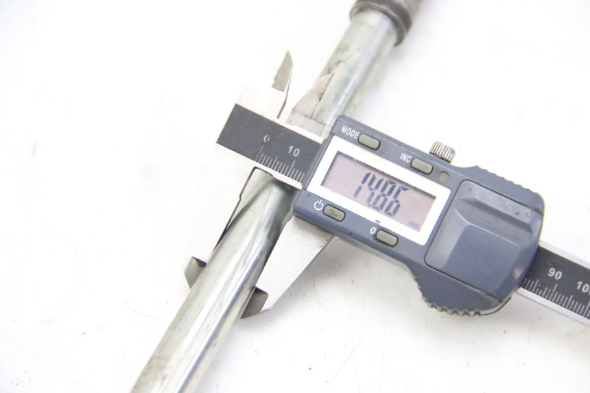 photo de VOORWIELAS PEUGEOT CITYSTAR 125 (2011 - 2017) - Andere kijkhoek