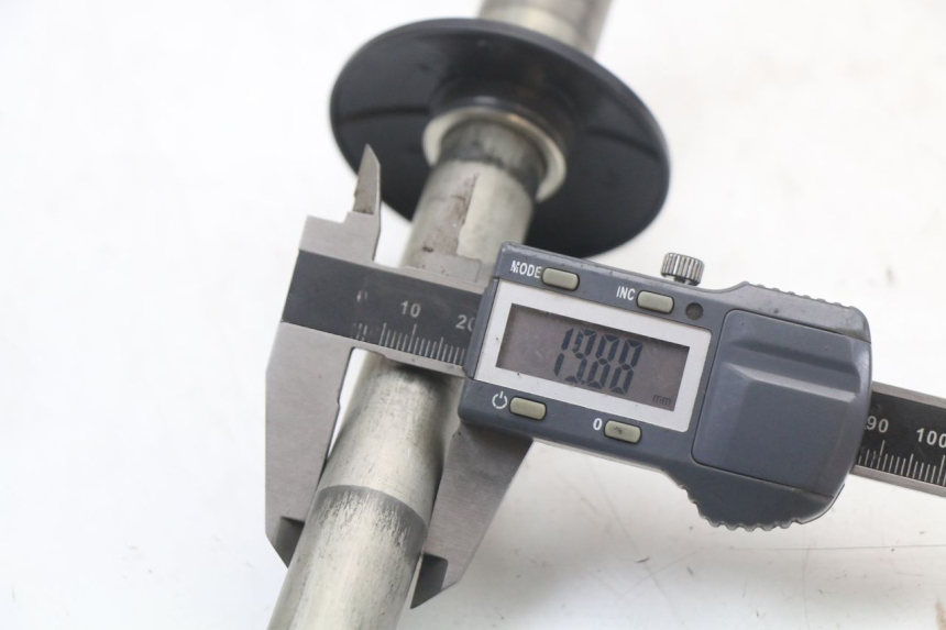 photo de VOORWIELAS HONDA CRF R 250 (2020 - 2021) - Technische close-up