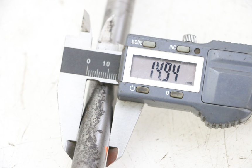 photo de VOORWIELAS YAMAHA FJ 36Y 1100 (1984 - 1985) - Andere kijkhoek