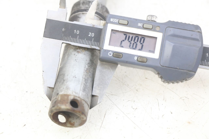 photo de VOORWIELAS HONDA FJS SILVERWING SILVER WING 400 (2009 - 2016) - Detail van het onderdeel