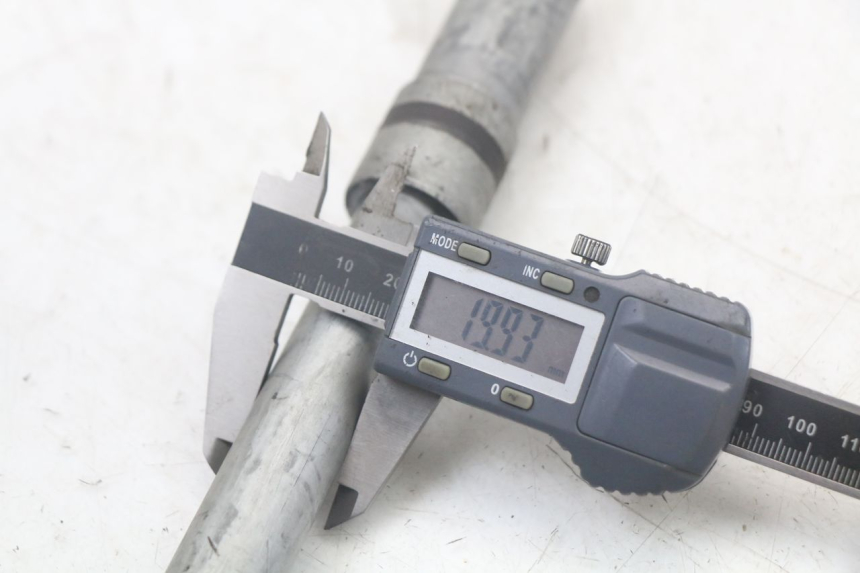 photo de VOORWIELAS HONDA FJS SILVERWING SILVER WING 600 (2001 - 2010) - Technische close-up