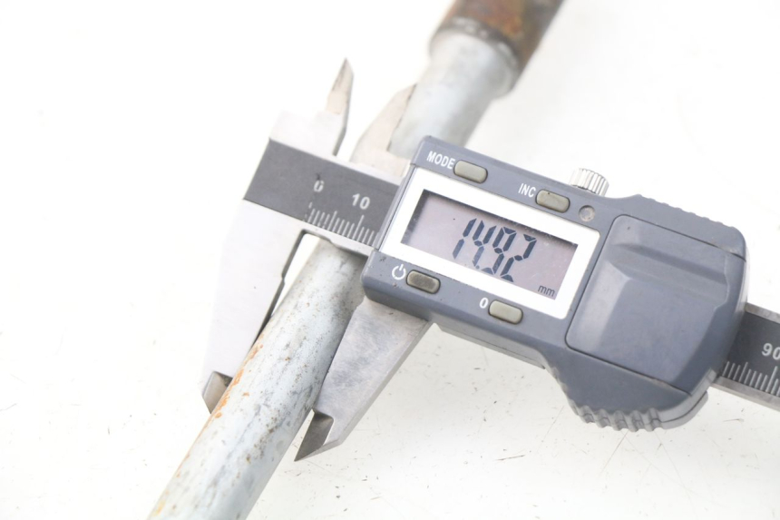 photo de VOORWIELAS PIAGGIO FLY IE 125 (2012 - 2017) - Zoom op gebruiksstaat