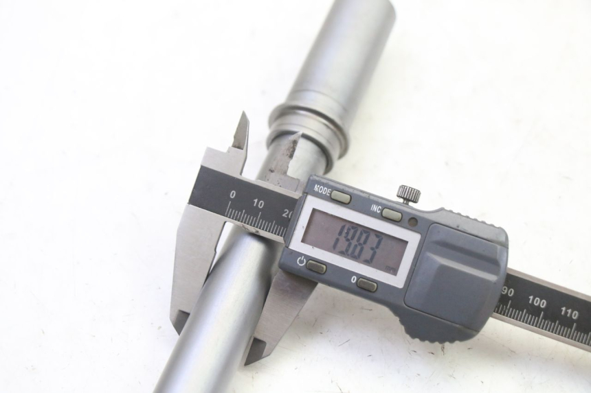 photo de VOORWIELAS BMW G310 R 310 (2016 - 2020) - Overzicht