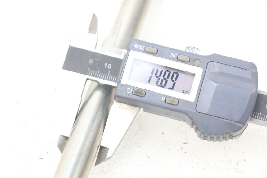 photo de VOORWIELAS PEUGEOT GEOPOLIS 400 (2007 - 2013) - Technische close-up