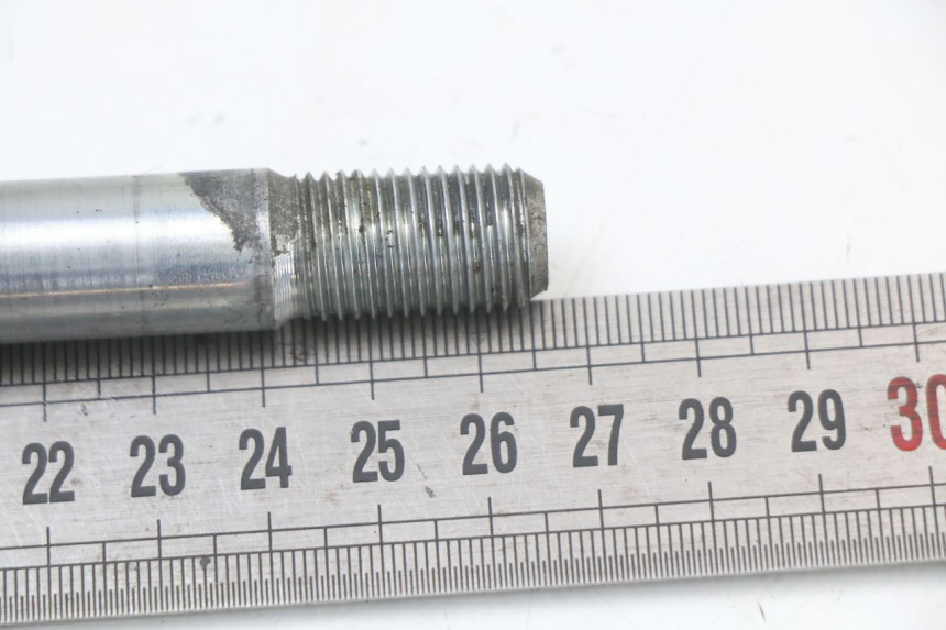 photo de VOORWIELAS SUZUKI GZ MARAUDER 125 (1998 - 2004) - Zoom op gebruiksstaat