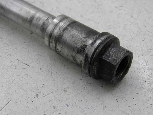 photo de VOORWIELAS KAWASAKI ER - 5 500 (1997 - 2000) - Detail van het onderdeel