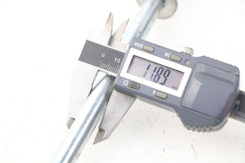 photo de VOORWIELAS PEUGEOT KISBEE 2T 50 (2010 - 2017) - Detail van het onderdeel