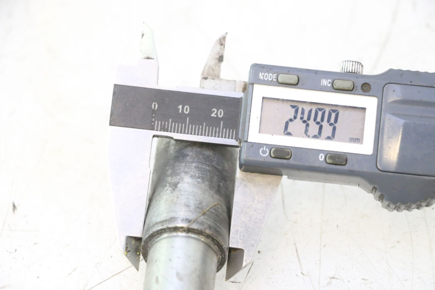 photo de VOORWIELAS MZ RT 125 (2000 - 2008) - Detail van het onderdeel