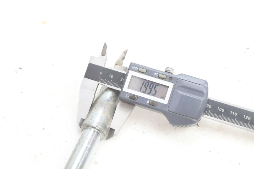 photo de VOORWIELAS GILERA RUNNER SP 50 (2002 - 2004) - Technische close-up