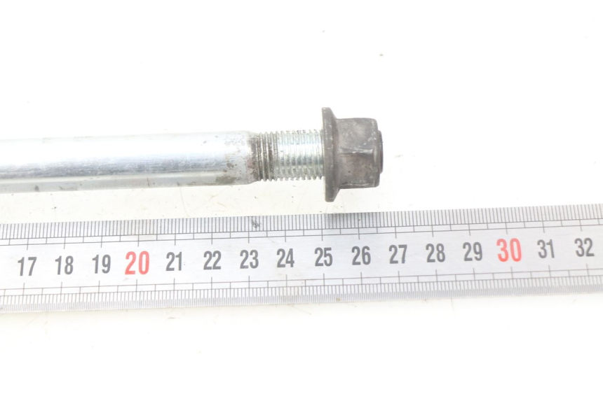 photo de VOORWIELAS SUZUKI SIXTEEN 125 (2008 - 2010) - Zoom op gebruiksstaat