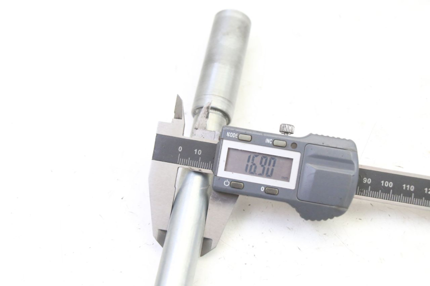 photo de VOORWIELAS SUZUKI SV S 650 (2003 - 2009) - Overzicht