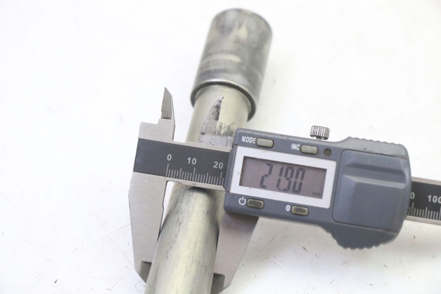 photo de VOORWIELAS YAMAHA TDM ABS 900 (2002 - 2014) - Overzicht