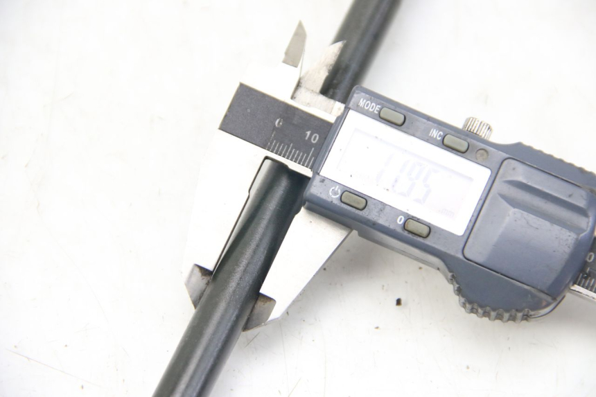 photo de VOORWIELAS PEUGEOT TWEET 4T 50 (2010 - 2014) - Technische close-up