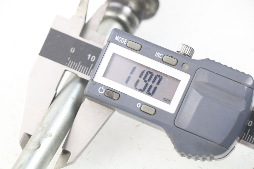 photo de VOORWIELAS SUZUKI UC EPICURO 125 (1999 - 2003) - Andere kijkhoek