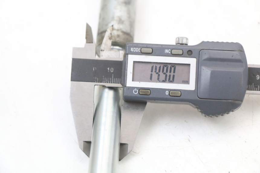 photo de VOORWIELAS SUZUKI VL INTRUDER 125 (2004 - 2007) - Technische close-up