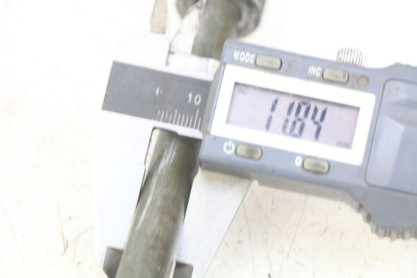 photo de VOORWIELAS SYM WOLF SB 125 (2011 - 2018) - Zoom op gebruiksstaat