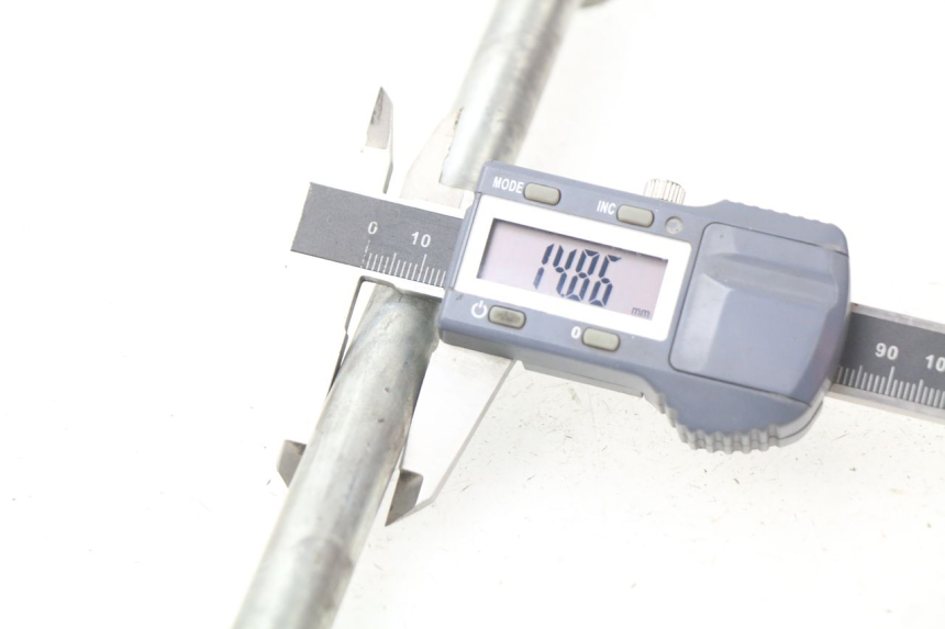 photo de VOORWIELAS YAMAHA XMAX X-MAX 125 (2006 - 2009) - Andere kijkhoek