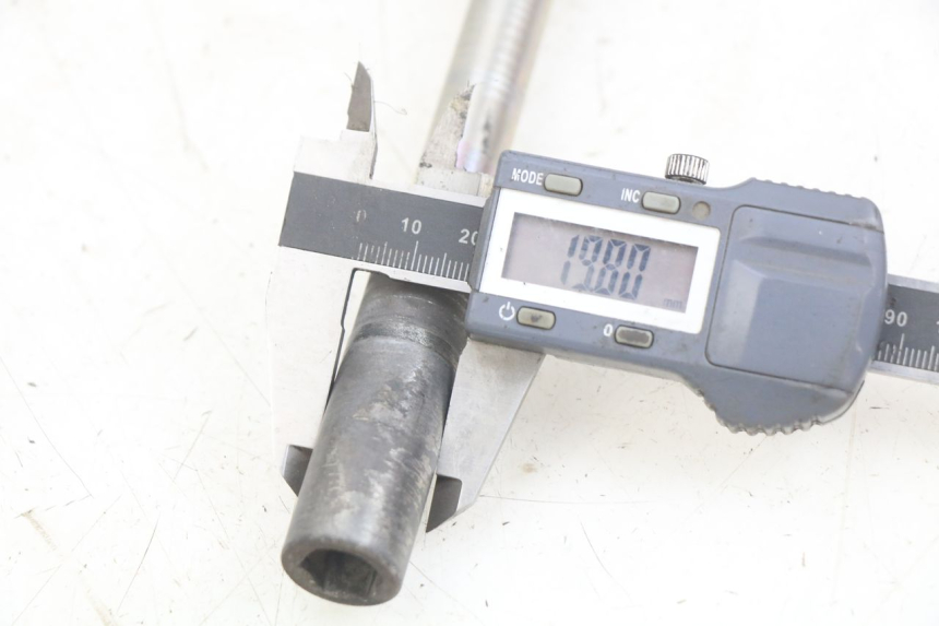 photo de VOORWIELAS YAMAHA X-MAX XMAX 125 (2010 - 2013) - Andere kijkhoek