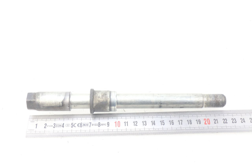 photo de VOORWIELAS SUZUKI XF FREEWIND 650 (1997 - 2003) - Zoom op gebruiksstaat