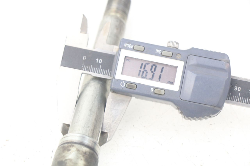 photo de VOORWIELAS SUZUKI XF FREEWIND 650 (1997 - 2003) - Andere kijkhoek