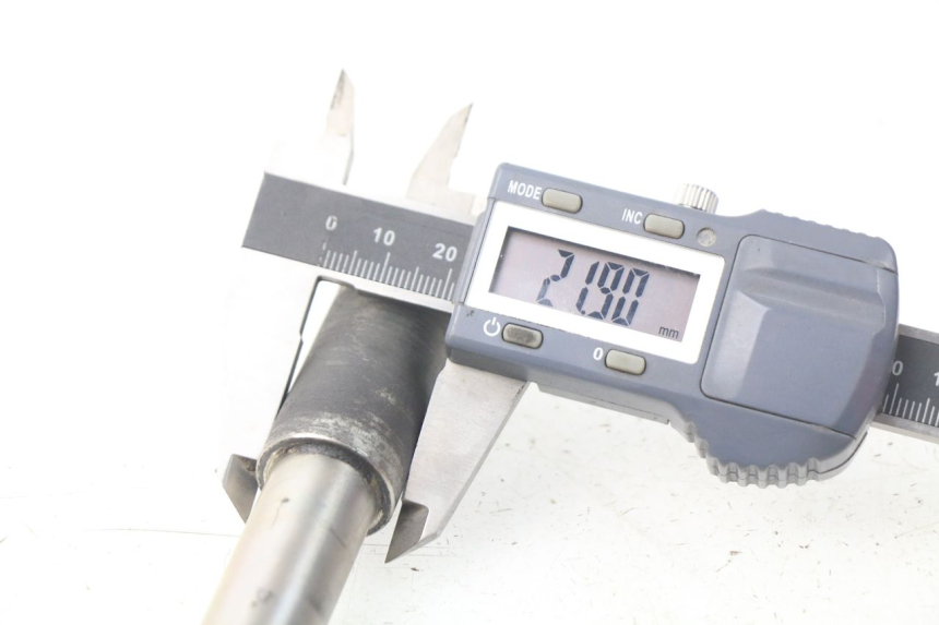 photo de VOORWIELAS YAMAHA YP X-MAX XMAX 400 (2014 - 2017) - Andere kijkhoek