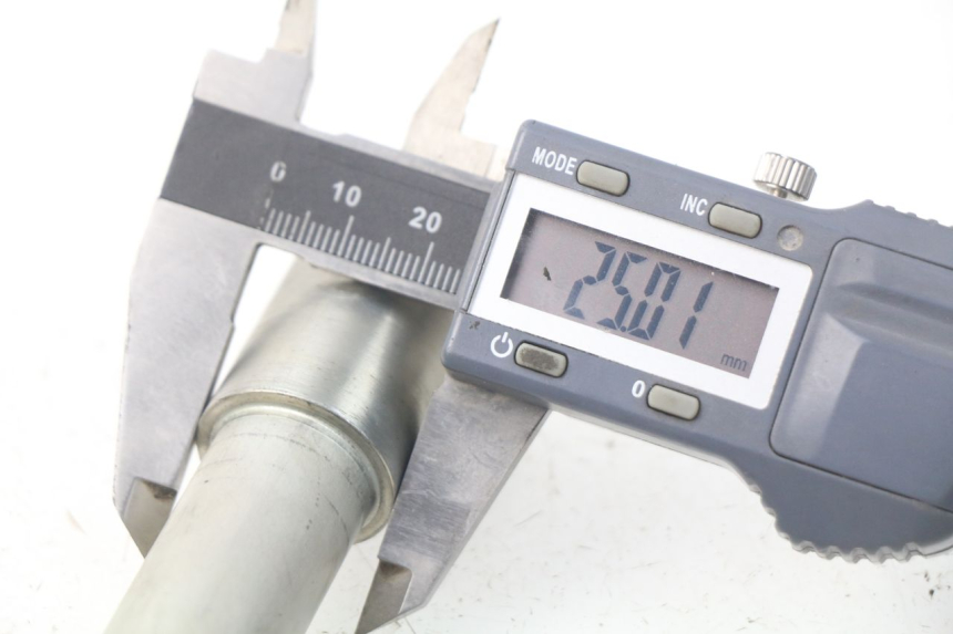 photo de VOORWIELAS KAWASAKI Z Z900 900 (2017 - 2019) - Andere kijkhoek