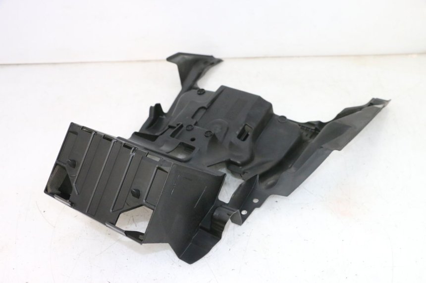 photo de ACCUBAK SUZUKI BURGMAN 650 (2013 - 2020) - Zoom op gebruiksstaat