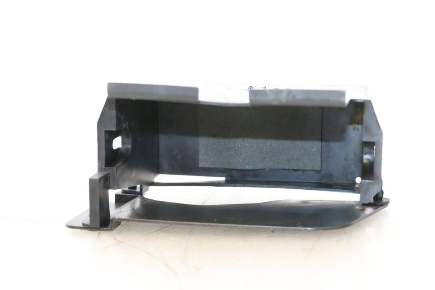 photo de BATTERIJDOOS YAMAHA FJR 1300 (2001 - 2005) - Detail van het onderdeel
