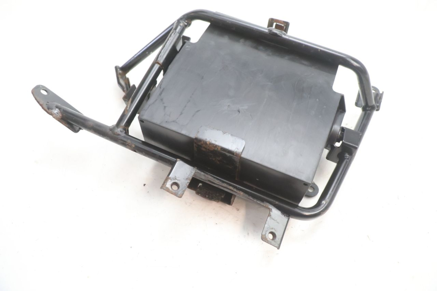 photo de BATTERIJDOOS YAMAHA FJR 1300 (2001 - 2005) - Bevestigingspunten