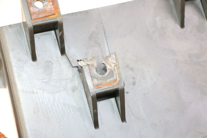 photo de ACCUBAK YAMAHA FZ6 FAZER S2 600 (2007 - 2011) - Detail van het onderdeel