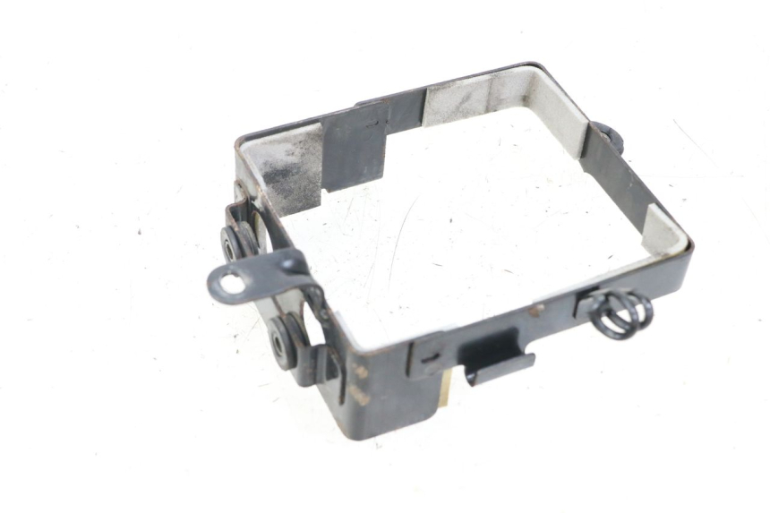 photo de ACCUBAK SUZUKI GZ MARAUDER 125 (1998 - 2004) - Detail van het onderdeel