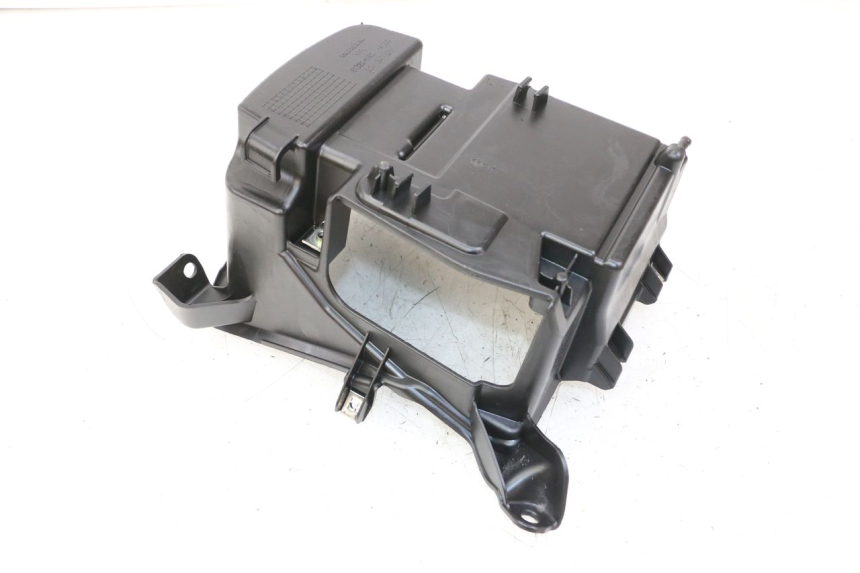 photo de ACCUBAK HONDA FORZA 125 (2021 - 2025) - Andere kijkhoek