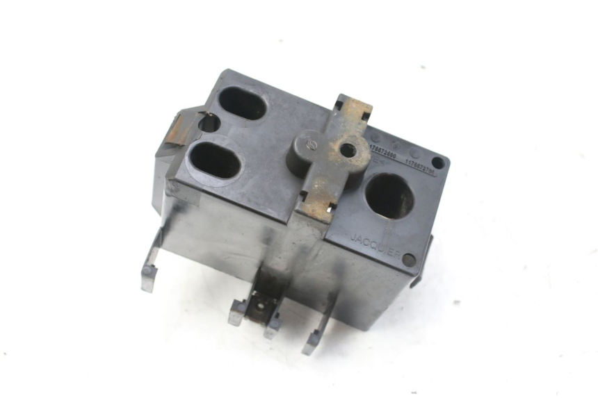 photo de ACCUBAK PEUGEOT LUDIX 50 (2008 - 2017) - Zoom op gebruiksstaat