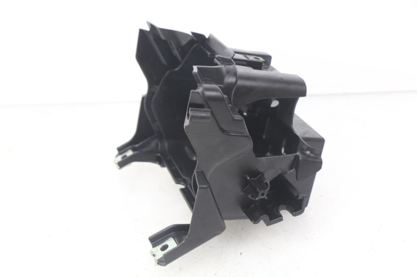 photo de ACCUBAK HONDA PCX (JF57/JF64) 125 (2014 - 2018) - Andere kijkhoek