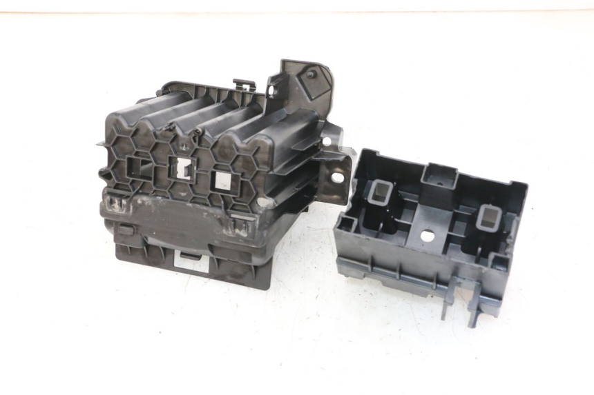 photo de ACCUBAK PEUGEOT CITYSTAR 2T 50 (2018 - 2021) - Andere kijkhoek