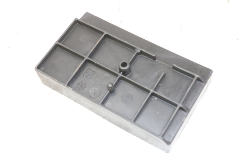 photo de ACCUBAK PIAGGIO VESPA LX 150 (2005 - 2013) - Detail van het onderdeel