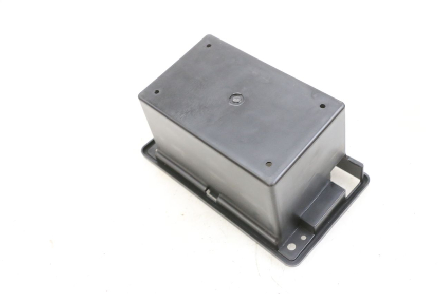 photo de ACCUBAK JM MOTORS SANTANA EVO 50 (2024 - 2026) - Zoom op gebruiksstaat