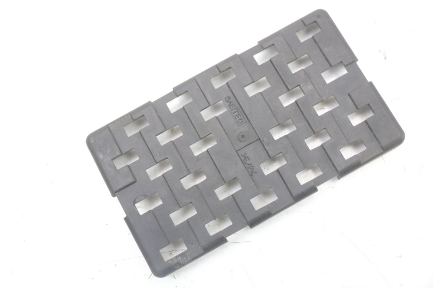 photo de ACCUBAK SUZUKI GSR 750 (2011 - 2017) - Hoofdaanzicht