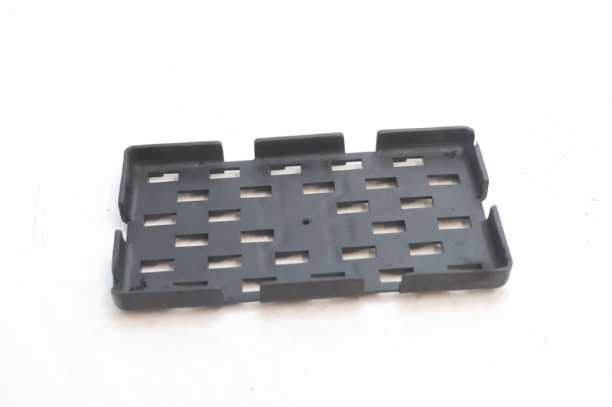 photo de BATTERIJDOOS SUZUKI SV S 650 (2003 - 2009) - Detail van het onderdeel